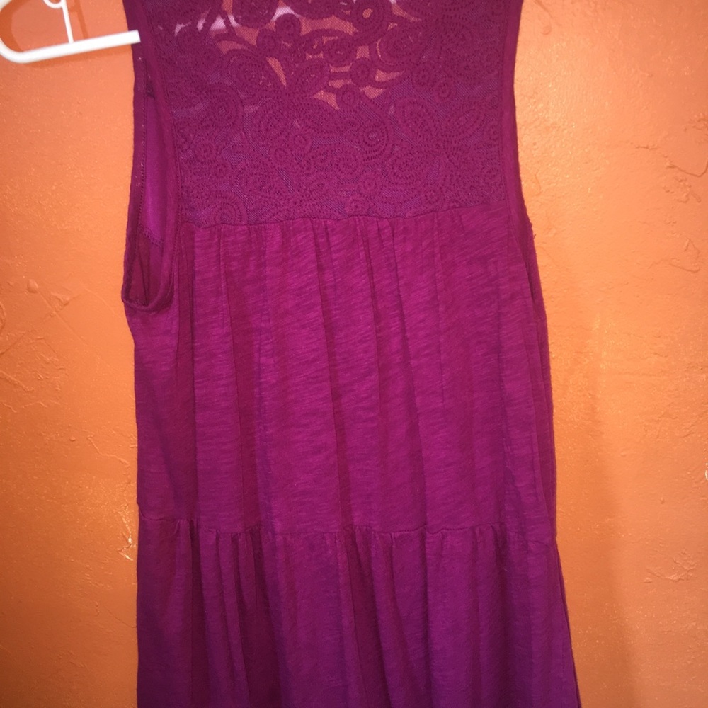 Express Lace Tank - Picture 3 of 5